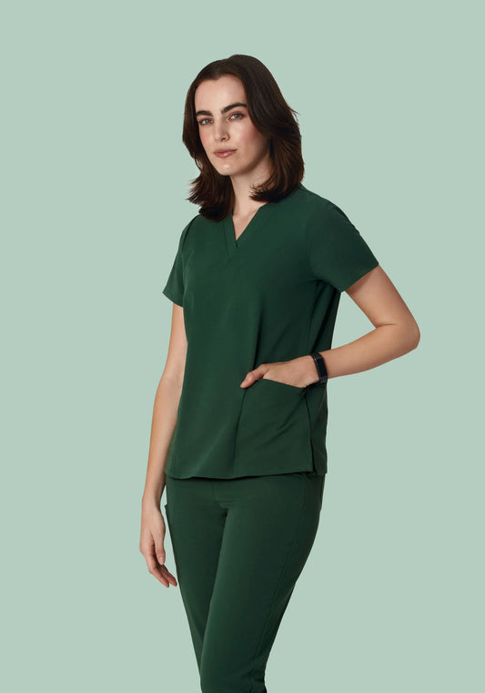 Women's 6 Pocket Top - Green